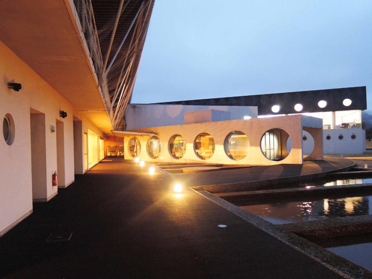 Miyazaki Kokusai Kuko Country Club Lodge Dış mekan fotoğraf