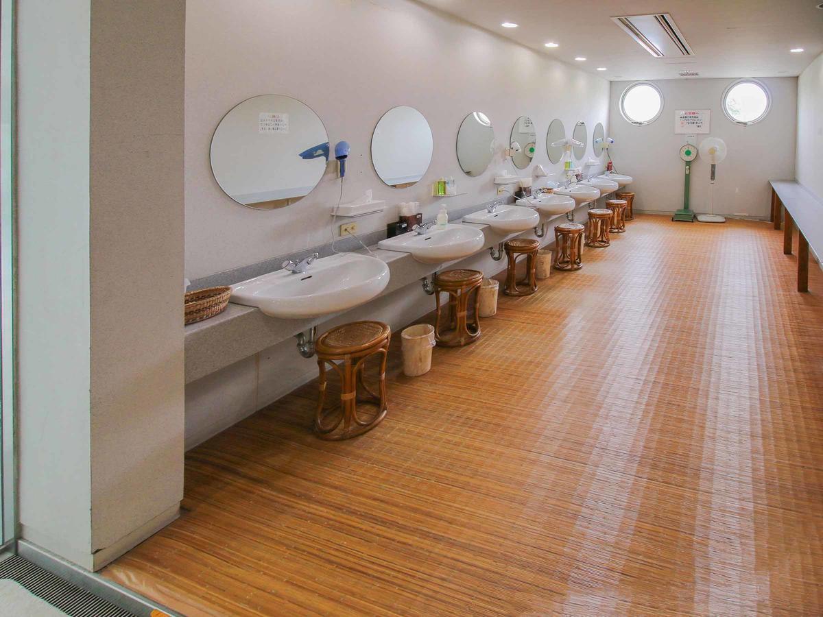 Miyazaki Kokusai Kuko Country Club Lodge Dış mekan fotoğraf