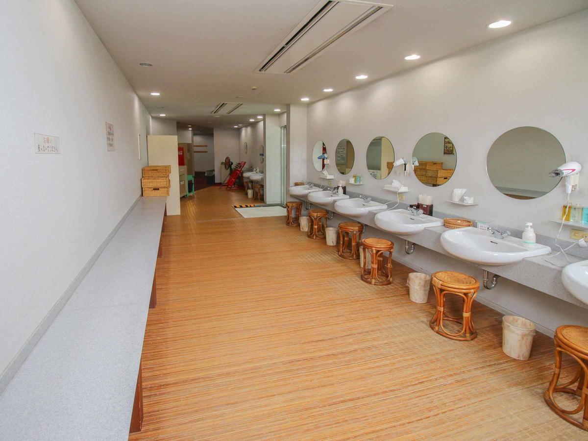 Miyazaki Kokusai Kuko Country Club Lodge Dış mekan fotoğraf